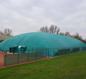 Tent3-010 68,8 M X 35,5 M dubbeldekkerkoepel op 4 tennisbanen in Sutton Sports Village