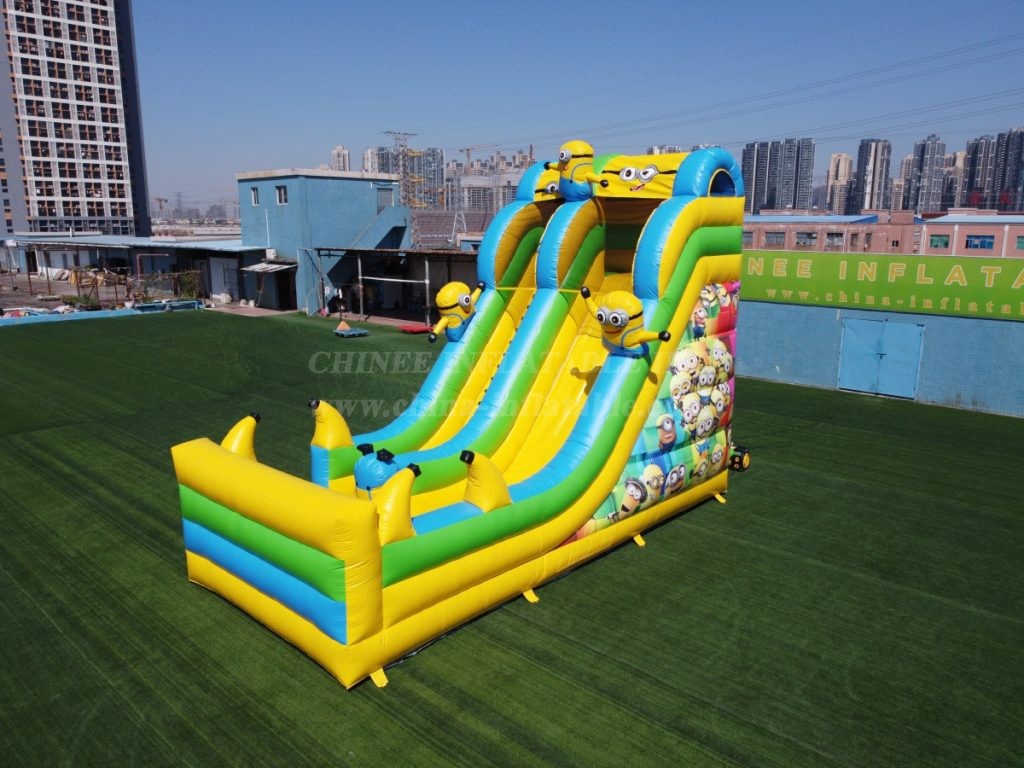 T8-4209 Minions Inflatable Slide