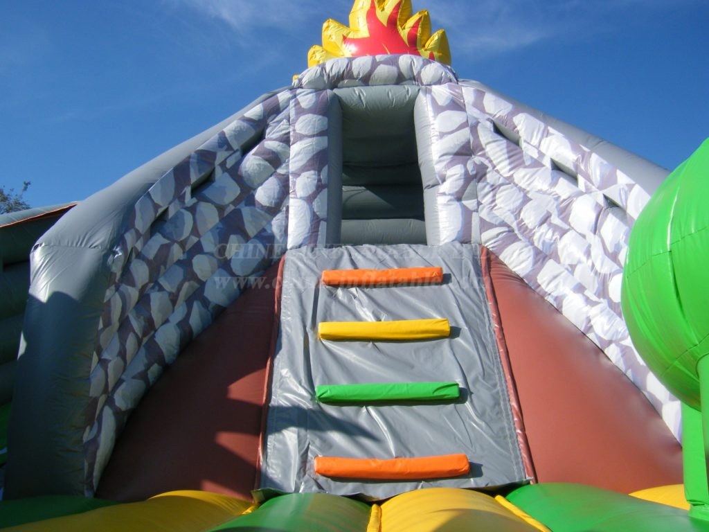 T2-4729 Dinosaur Park Inflatable Combo