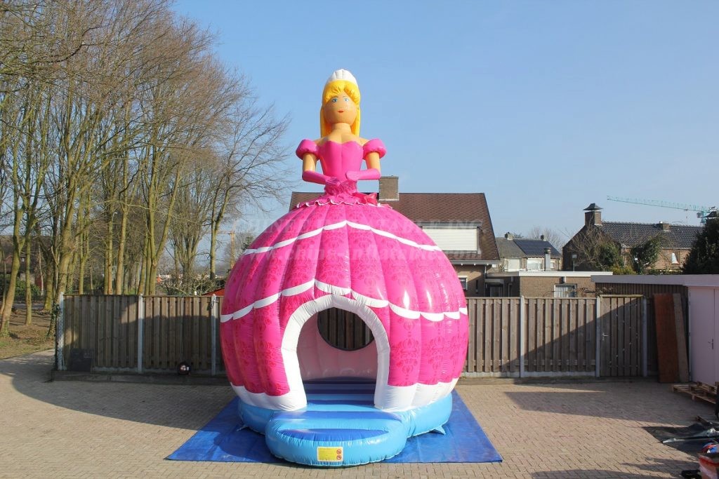 T2-4911 Barbie Bouncy Castle