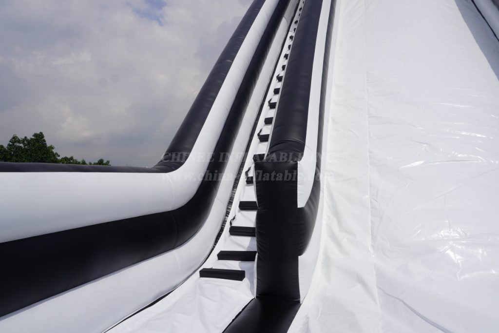 GS1-001C Black & White Giant Slide